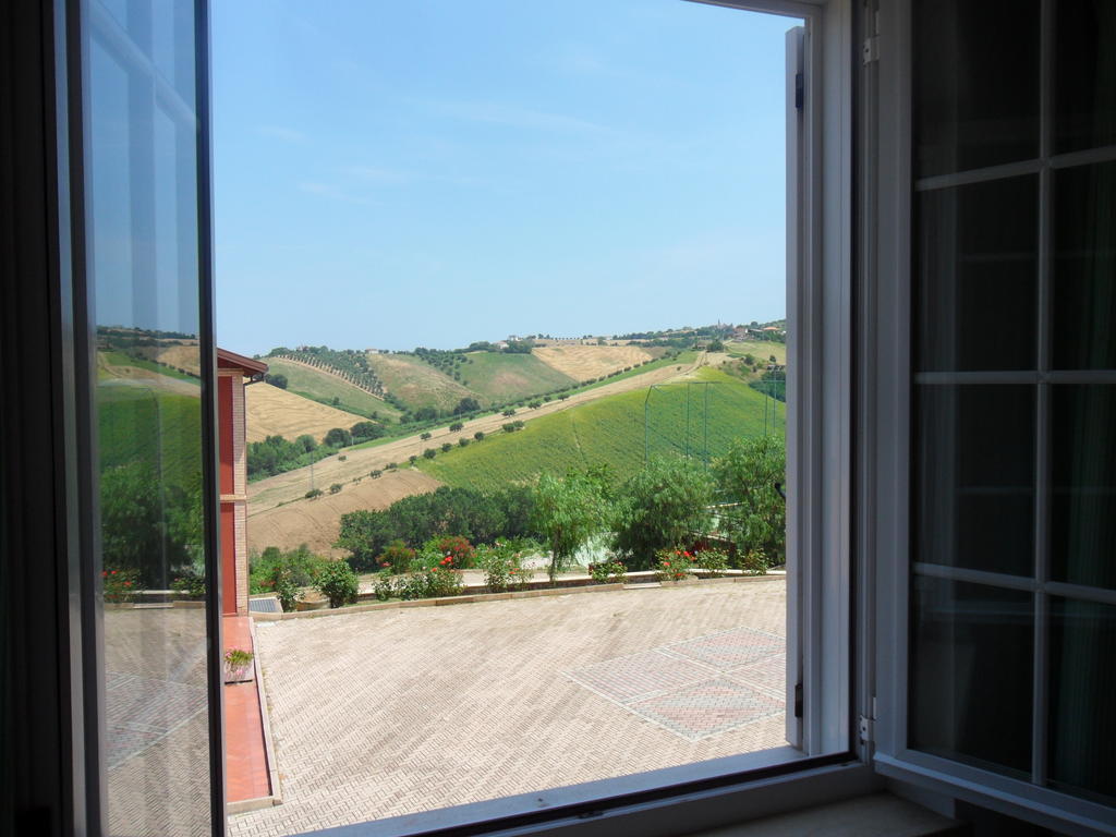 Fattoria Cerreto Hotell Mosciano SantʼAngelo Rom bilde